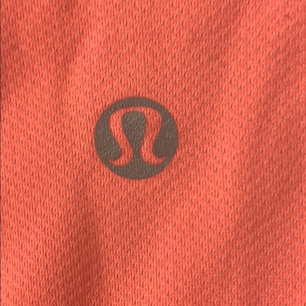 Lululemon tank top - Picture 3 of 3